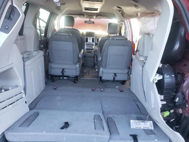 Photo 9 from auction – 2010 CHRYSLER TOWN & COU with VIN 2A4RR5D14AR129826