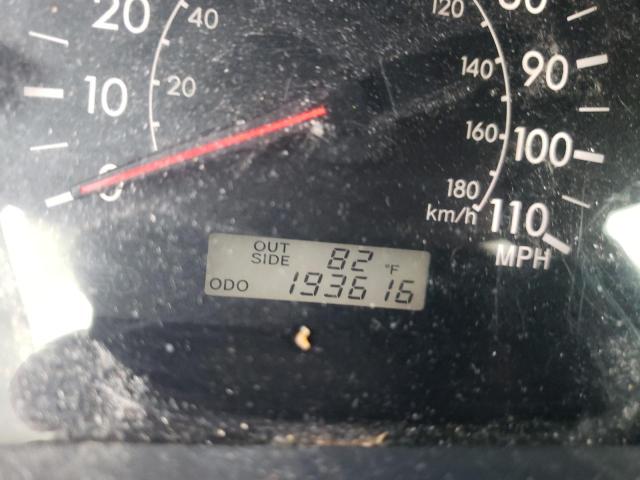 Photo 8 from auction – 2005 TOYOTA COROLLA CE with VIN JTDBR32E352056289