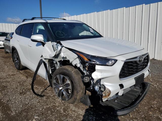 Photo 1 from auction – 2022 TOYOTA HIGHLANDER with VIN 5TDHZRBH2NS232670