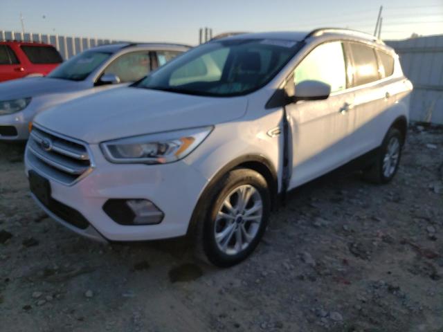 Foto 2 de la subasta – 2017 FORD ESCAPE SE con VIN 1FMCU0GD7HUE03435