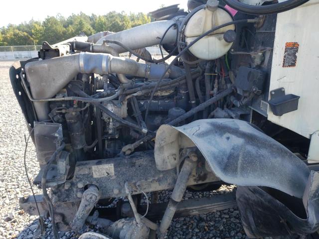 Photo 7 from auction – 2007 MACK 700 CV700 with VIN 1M2AG11C27M058592