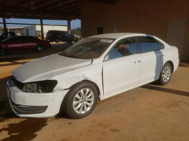 Photo 2 from auction – 2013 VOLKSWAGEN PASSAT S with VIN 1VWAP7A35DC063131