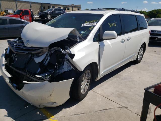 Photo 2 from auction – 2017 TOYOTA SIENNA XLE with VIN 5TDYZ3DC2HS866550