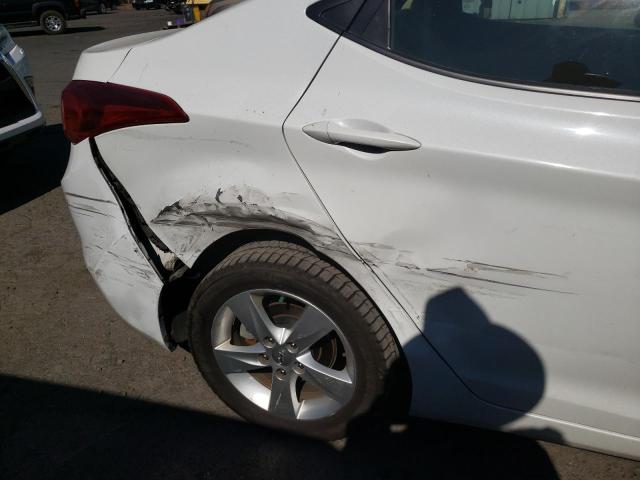 Photo 9 from auction – 2012 HYUNDAI ELANTRA GL with VIN 5NPDH4AE3CH066545