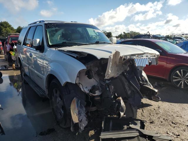 LINCOLN NAVIGATOR 2005 with VIN 5LMFU27575LJ07850 - Photo from auction