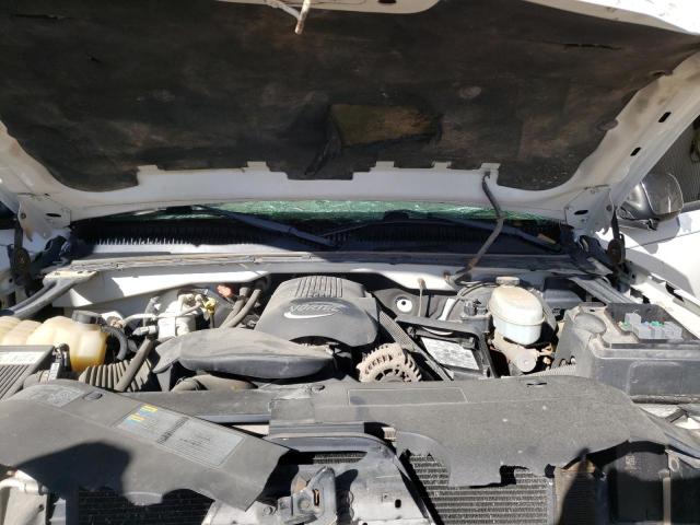 Photo 7 from auction – 2004 CHEVROLET SILVERADO with VIN 2GCEK19T641103887