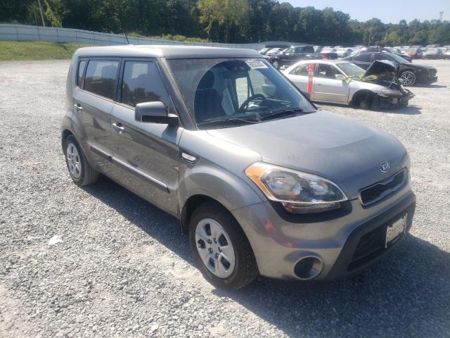 KIA SOUL 2013 with VIN KNDJT2A58D7528576 - Photo from auction