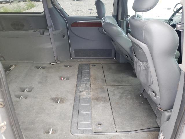 Photo 6 from auction – 2005 CHRYSLER TOWN & COU with VIN 2C8GP64L35R338716