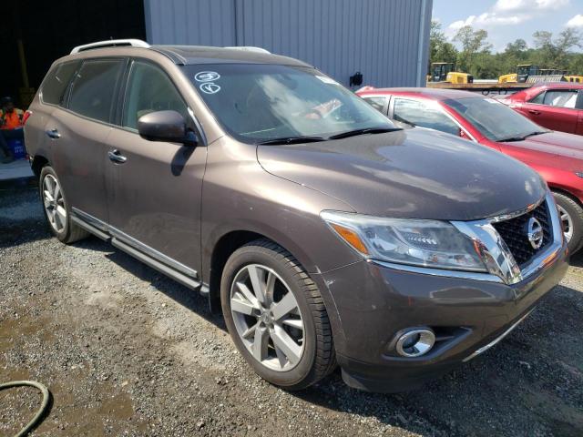 NISSAN PATHFINDER 2016 with VIN 5N1AR2MNXGC643892 - Photo from auction