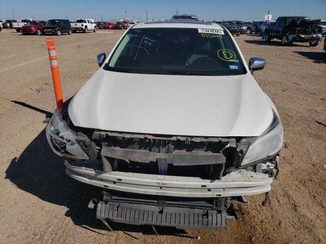 Photo 9 from auction – 2017 SUBARU LEGACY SPO with VIN 4S3BNAR61H3015009