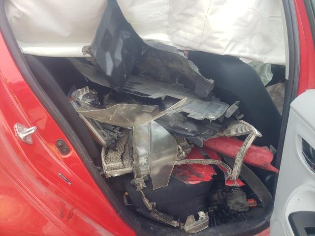 Photo 6 from auction – 2012 TOYOTA PRIUS C with VIN JTDKDTB31C1514444