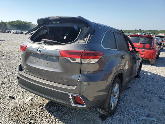 Photo 4 from auction – 2017 TOYOTA HIGHLANDER with VIN 5TDDZRFH5HS383984