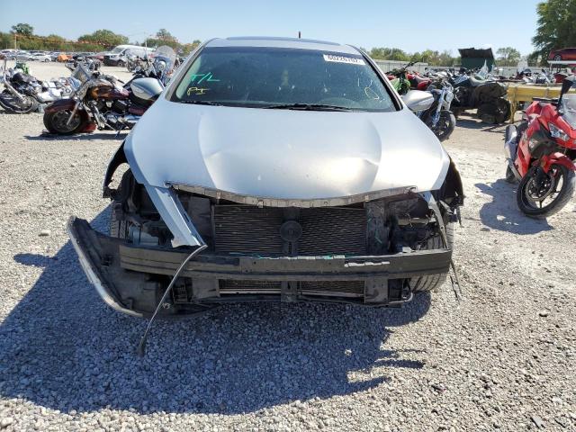 Photo 9 from auction – 2011 HYUNDAI SONATA SE with VIN 5NPEC4AC0BH134283