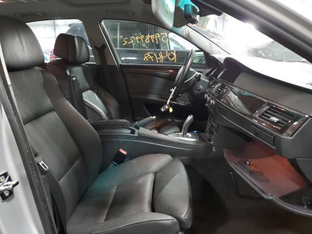 Photo 5 from auction – 2009 BMW 528 I with VIN WBANU535X9C122839