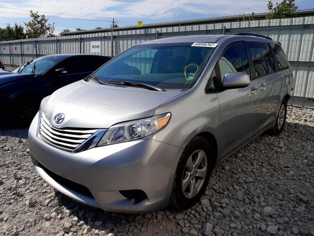 Photo 2 from auction – 2017 TOYOTA SIENNA LE with VIN 5TDKZ3DC3HS821039