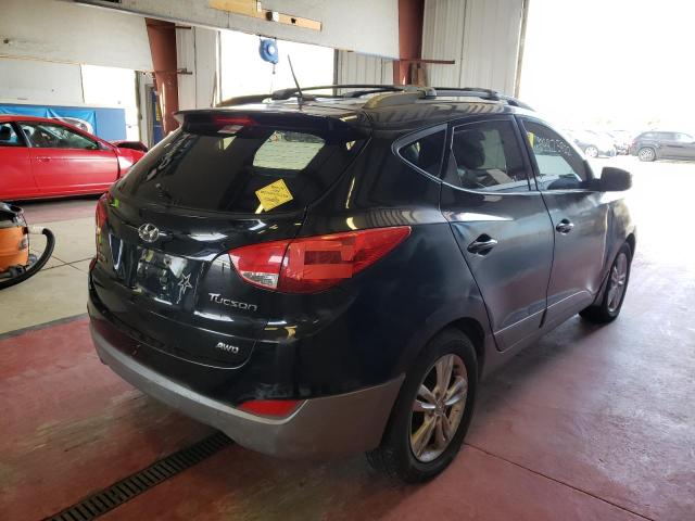Photo 4 from auction – 2012 HYUNDAI TUCSON GLS with VIN KM8JUCAC6CU417585