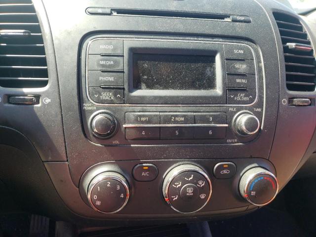 Photo 9 from auction – 2015 KIA FORTE LX with VIN KNAFX4A67F5379362