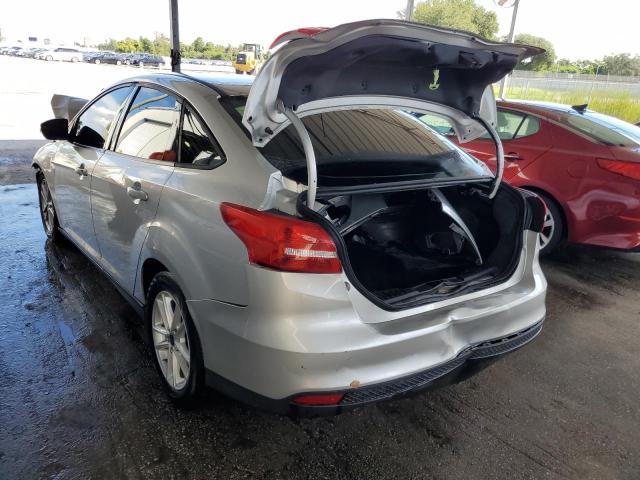 Photo 3 from auction – 2015 FORD FOCUS SE with VIN 1FADP3F28FL350027
