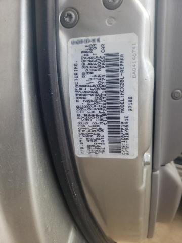 Photo 10 from auction – 2000 TOYOTA AVALON XL with VIN 4T1BF28B2YU108774