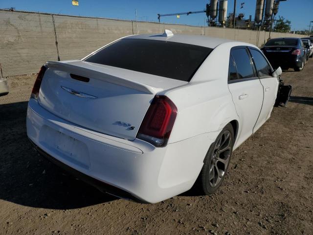 Photo 4 from auction – 2018 CHRYSLER 300 S with VIN 2C3CCABG2JH142744