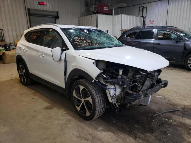 HYUNDAI TUCSON LIM 2016 with VIN KM8J33A26GU114600 - Photo from auction