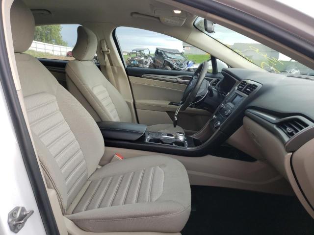 Photo 5 from auction – 2017 FORD FUSION SE with VIN 3FA6P0HD5HR242507