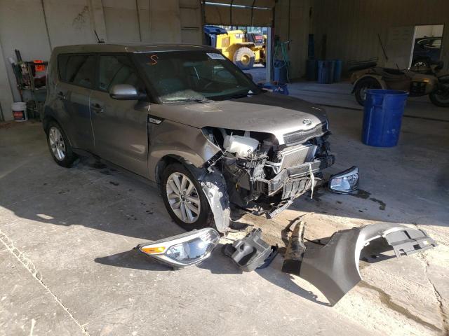KIA SOUL + 2017 with VIN KNDJP3A53H7452135 - Photo from auction
