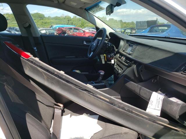 Photo 5 from auction – 2016 KIA OPTIMA LX with VIN KNAGT4L35G5116159
