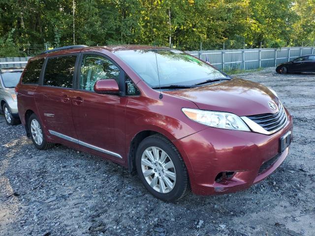 TOYOTA SIENNA LE 2013 with VIN 5TDJK3DC7DS050319 - Photo from auction