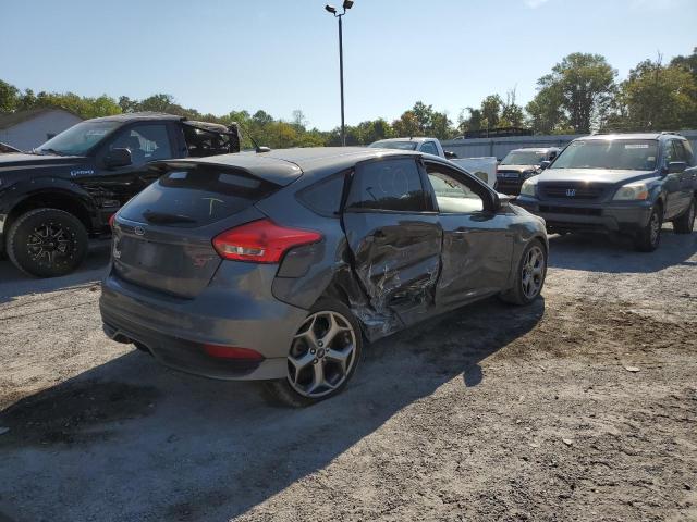 Photo 4 from auction – 2018 FORD FOCUS ST with VIN 1FADP3L93JL325353