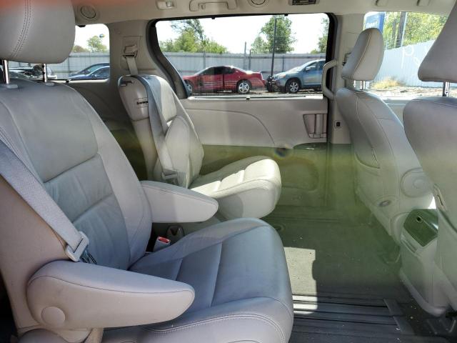 Photo 6 from auction – 2016 TOYOTA SIENNA XLE with VIN 5TDYK3DC3GS698369