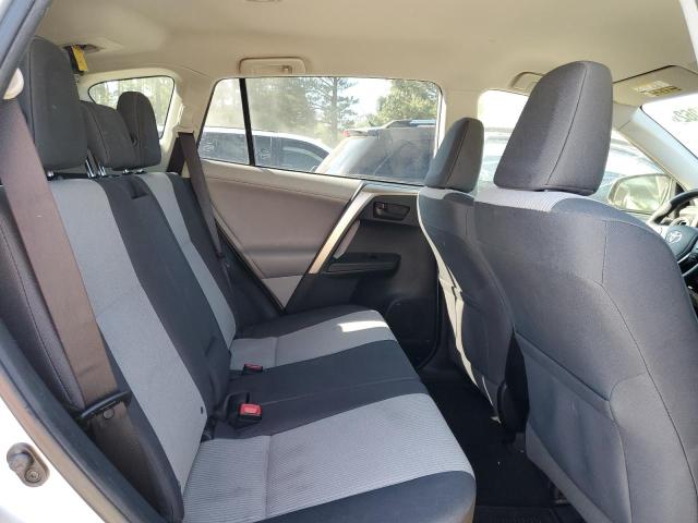 Photo 6 from auction – 2013 TOYOTA RAV4 LE with VIN JTMZFREV5D5016993
