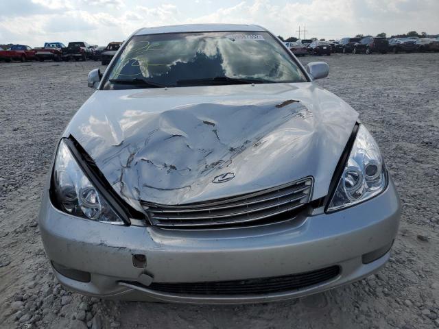 Photo 9 from auction – 2002 LEXUS ES 300 with VIN JTHBF30G325035724
