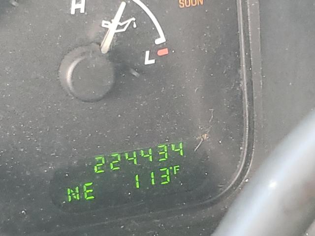 Photo 8 from auction – 2002 FORD EXPLORER X with VIN 1FMDU73E32ZC11127
