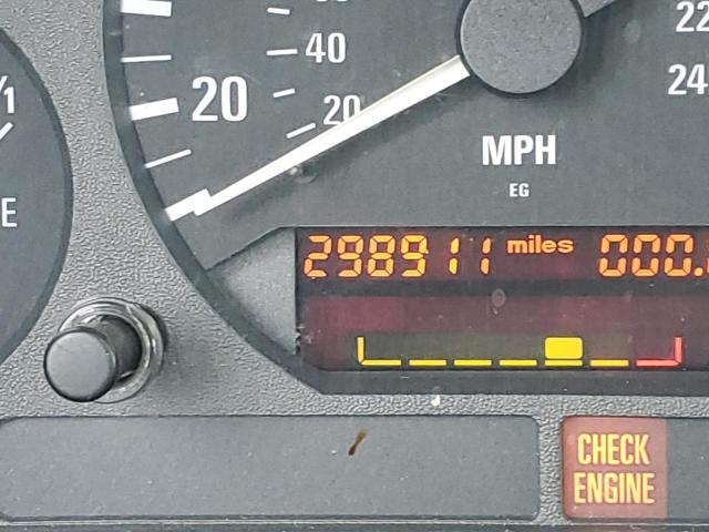 Photo 8 from auction – 1996 BMW 318 I AUTO with VIN 4USCD8323TLC70529
