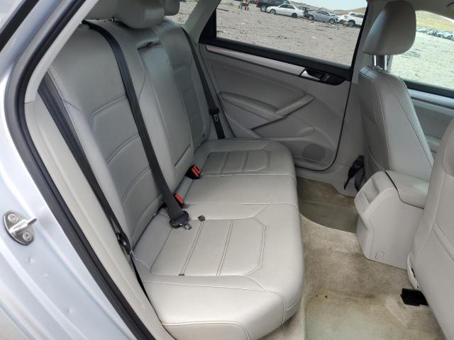 Photo 6 from auction – 2015 VOLKSWAGEN PASSAT S with VIN 1VWAT7A31FC099994