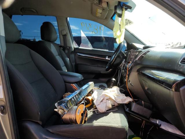 Photo 5 from auction – 2014 KIA SORENTO LX with VIN 5XYKTCA66EG465355