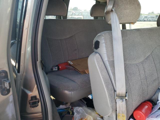 Photo 9 from auction – 2001 GMC SAFARI XT with VIN 1GKDM19W91B515396