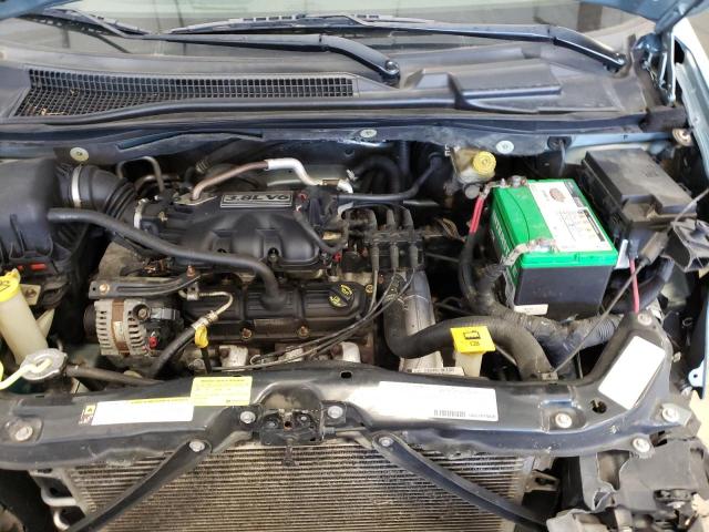 Photo 7 from auction – 2008 CHRYSLER TOWN & COU with VIN 2A8HR54PX8R769404