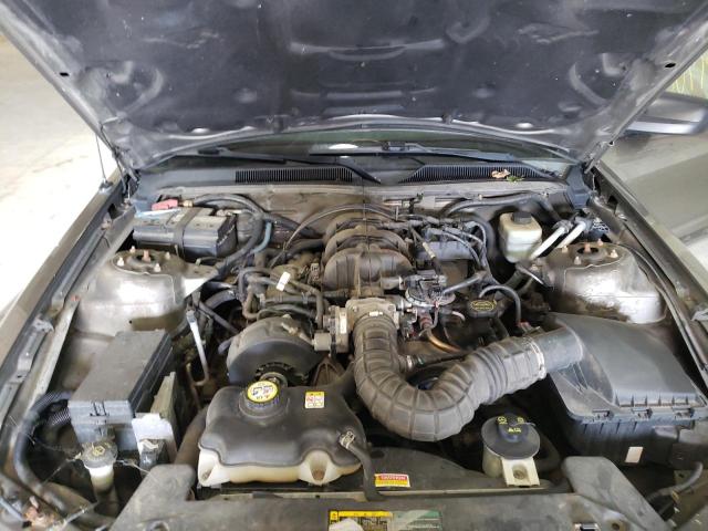 Photo 7 from auction – 2005 FORD MUSTANG with VIN 1ZVFT80N055203988