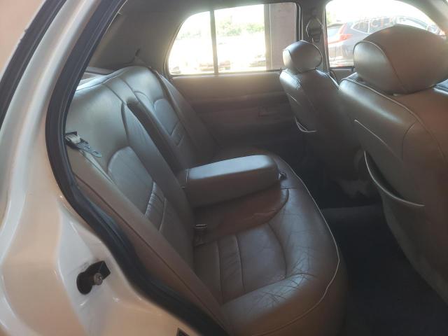 Photo 6 from auction – 2000 MERCURY GRAND MARQ with VIN 2MEFM75W2YX655440