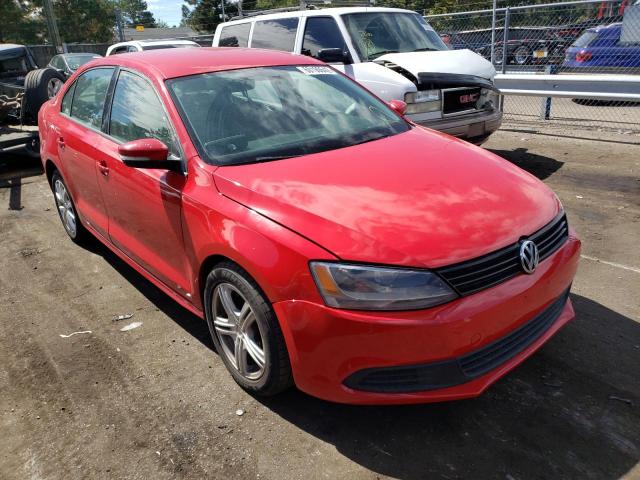 VOLKSWAGEN JETTA SE 2012 with VIN 3VWDP7AJ2CM318830 - Photo from auction