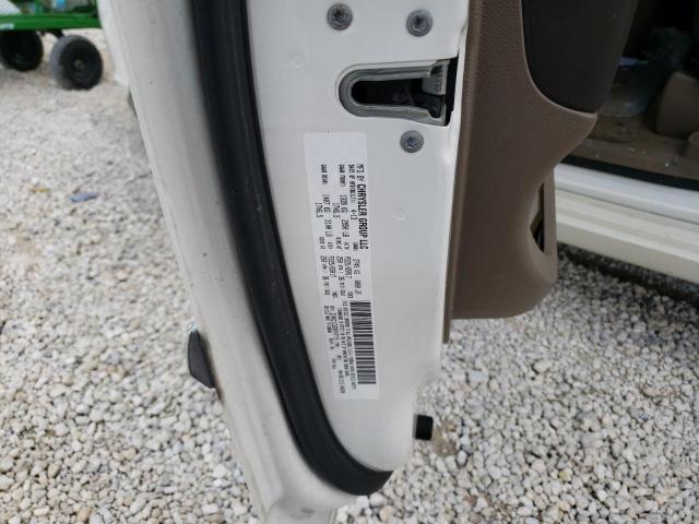 Photo 10 from auction – 2013 CHRYSLER TOWN & COU with VIN 2C4RC1CG3DR747715