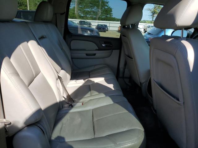 Photo 6 from auction – 2011 CHEVROLET SUBURBAN C with VIN 1GNSCJE06BR112256