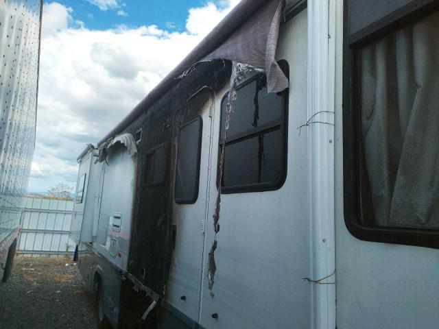 Photo 10 from auction – 2004 WINNEBAGO BRAVE with VIN 1F6NF53S440A05242
