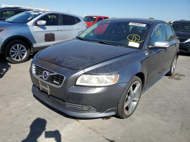 Photo 2 from auction – 2011 VOLVO S40 T5 with VIN YV1672MSXB2540230