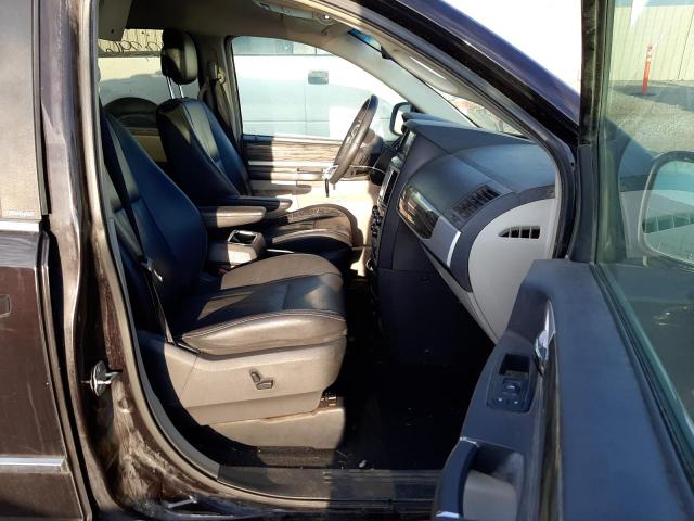 Photo 5 from auction – 2010 CHRYSLER TOWN & COU with VIN 2A4RR5DX9AR290855