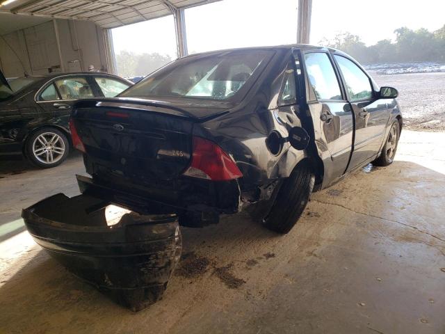 Photo 4 from auction – 2004 FORD FOCUS ZTS with VIN 1FAFP38Z44W110066