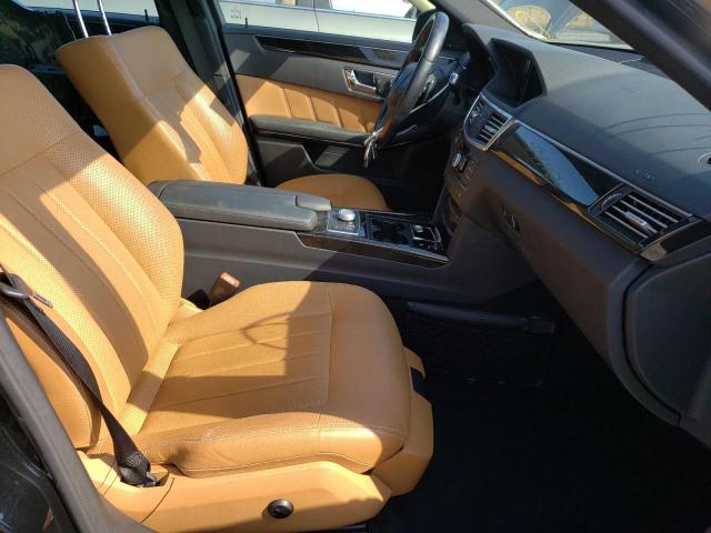 Photo 5 from auction – 2010 MERCEDES-BENZ E 550 with VIN WDDHF7CB4AA031020