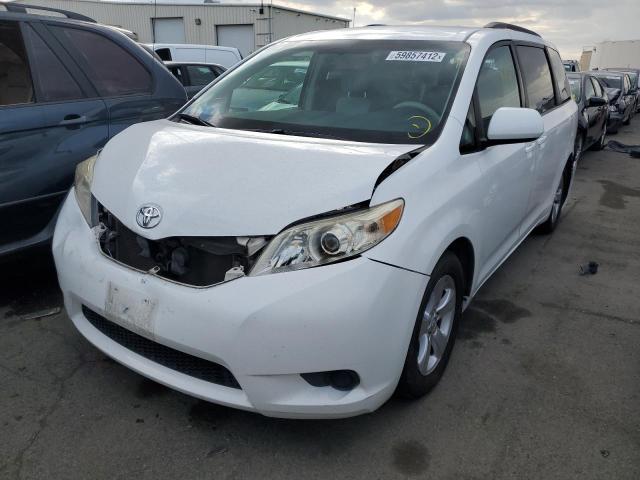 Photo 2 from auction – 2013 TOYOTA SIENNA LE with VIN 5TDKK3DC8DS359527